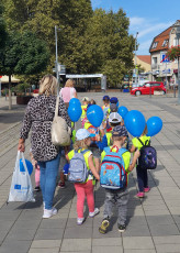 pedestrian bus