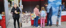 Visitors at the info point