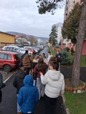 Mapping the way to school